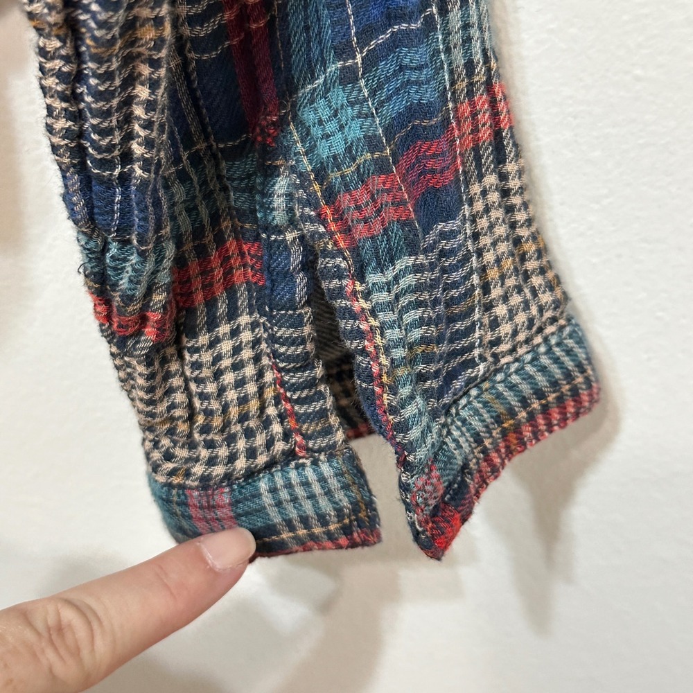NATURAL LIFE Plaid Pullover Blouse in Navy, Red, Cream - Picture 8 of 9